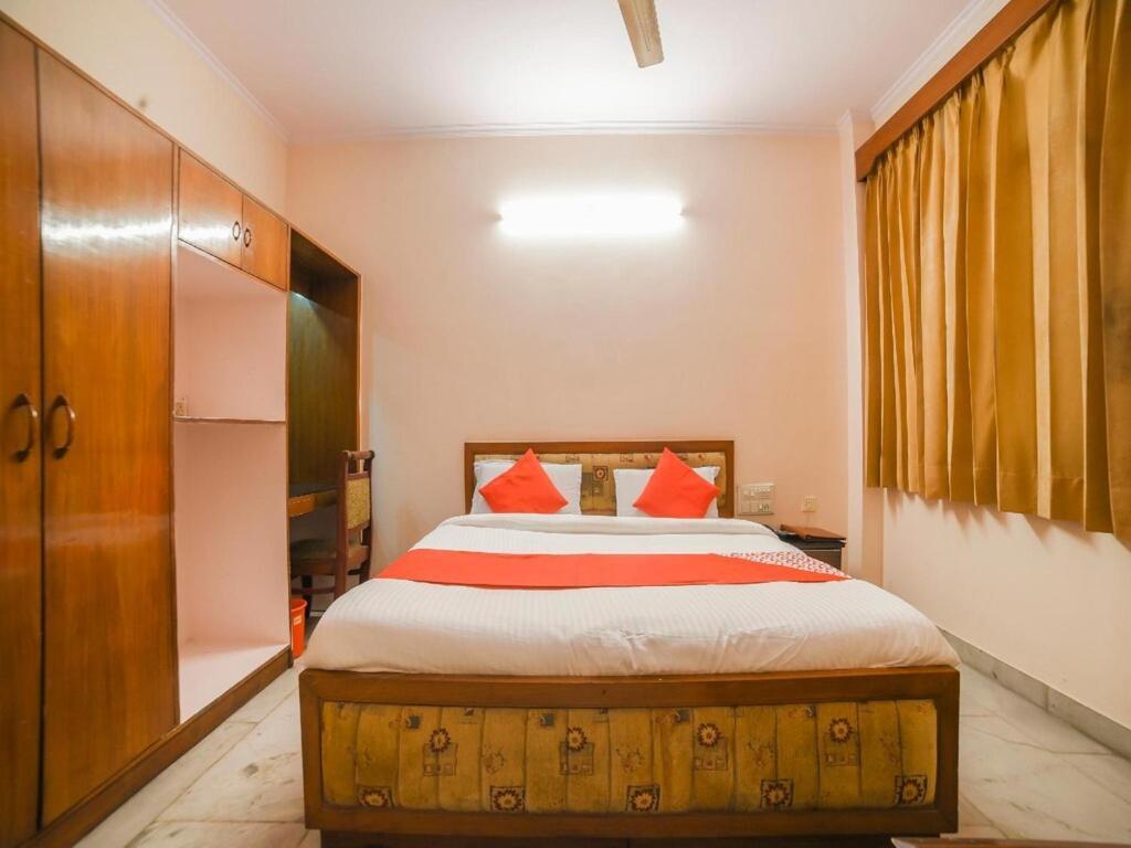 Hotel Mayur Deluxe Meerut Exterior foto
